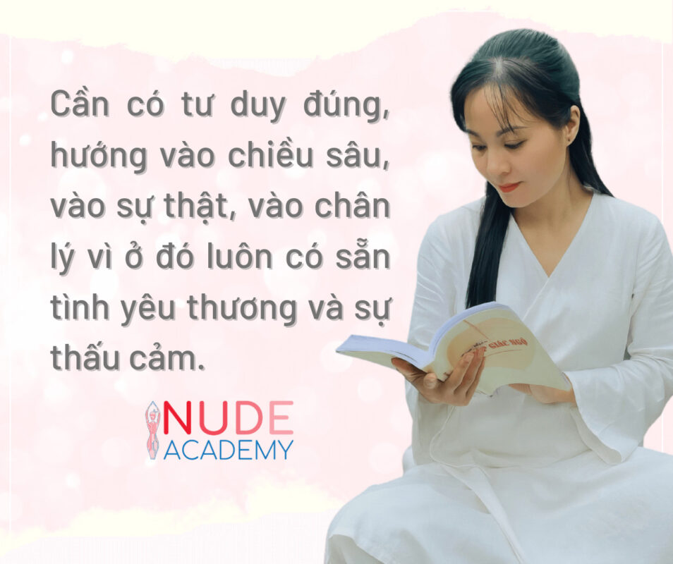 Nhung Cote & Nude Academy